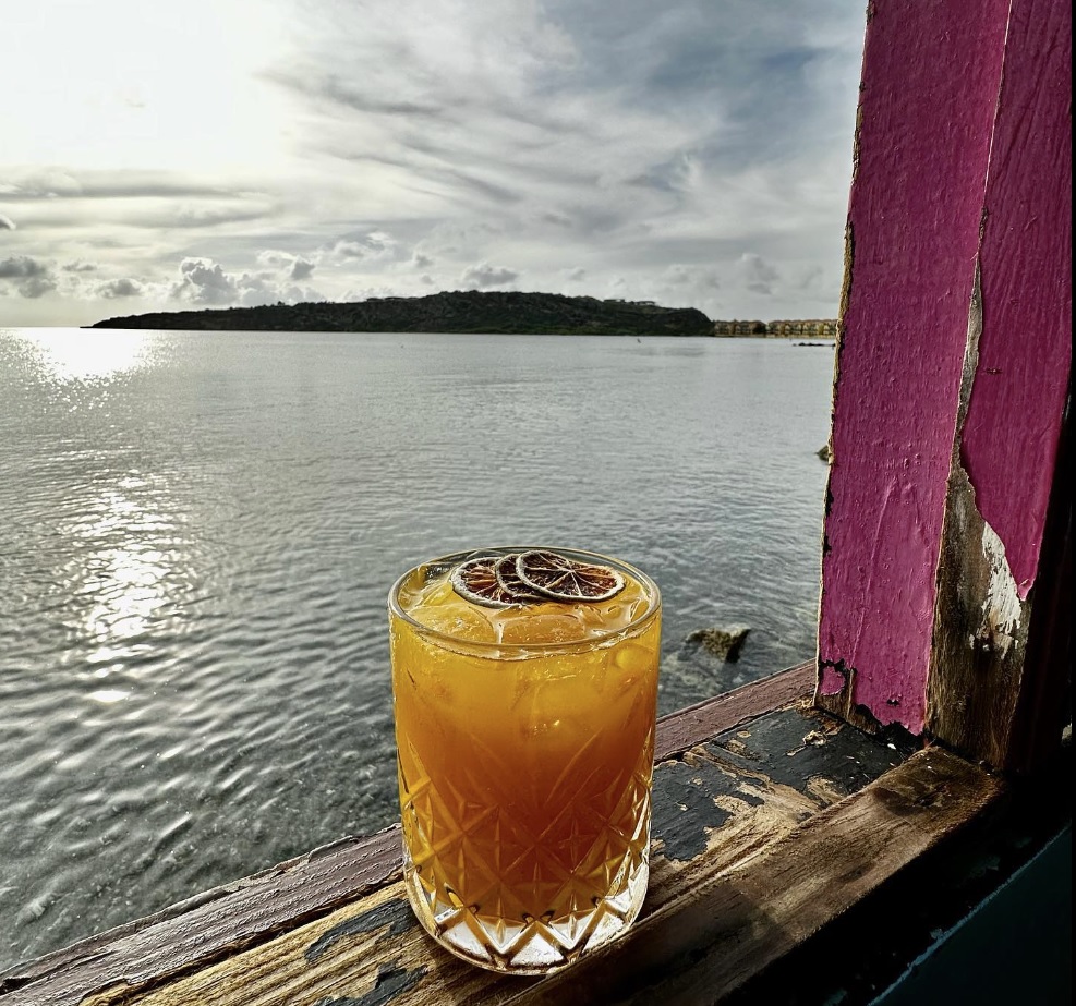 Curacao Vacation, Sunsets and cocktails in Curocao