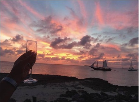 travel agency near me